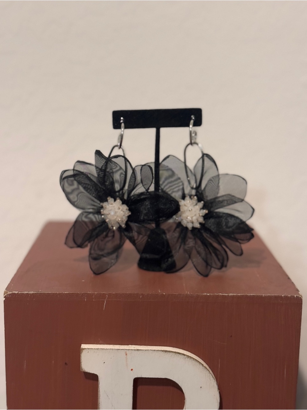 paparazzi Black Floral Drop Earrings with Pearl Cluster